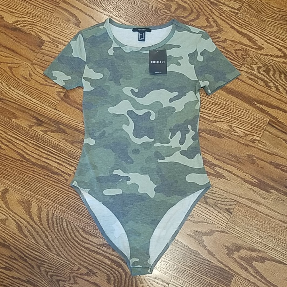 Short Sleeve Camo Body Suit